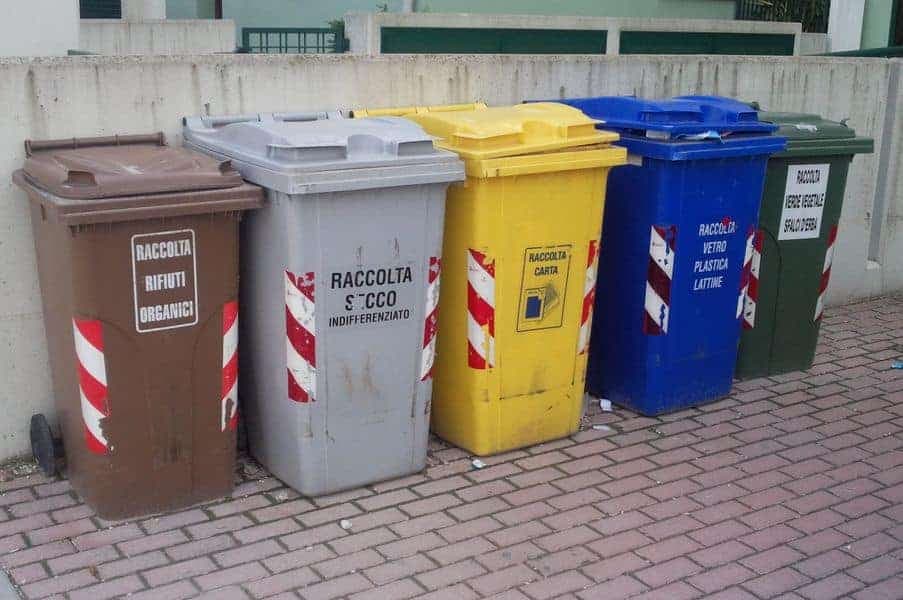 Sventato furto cassonetti stradali e denunciato autore