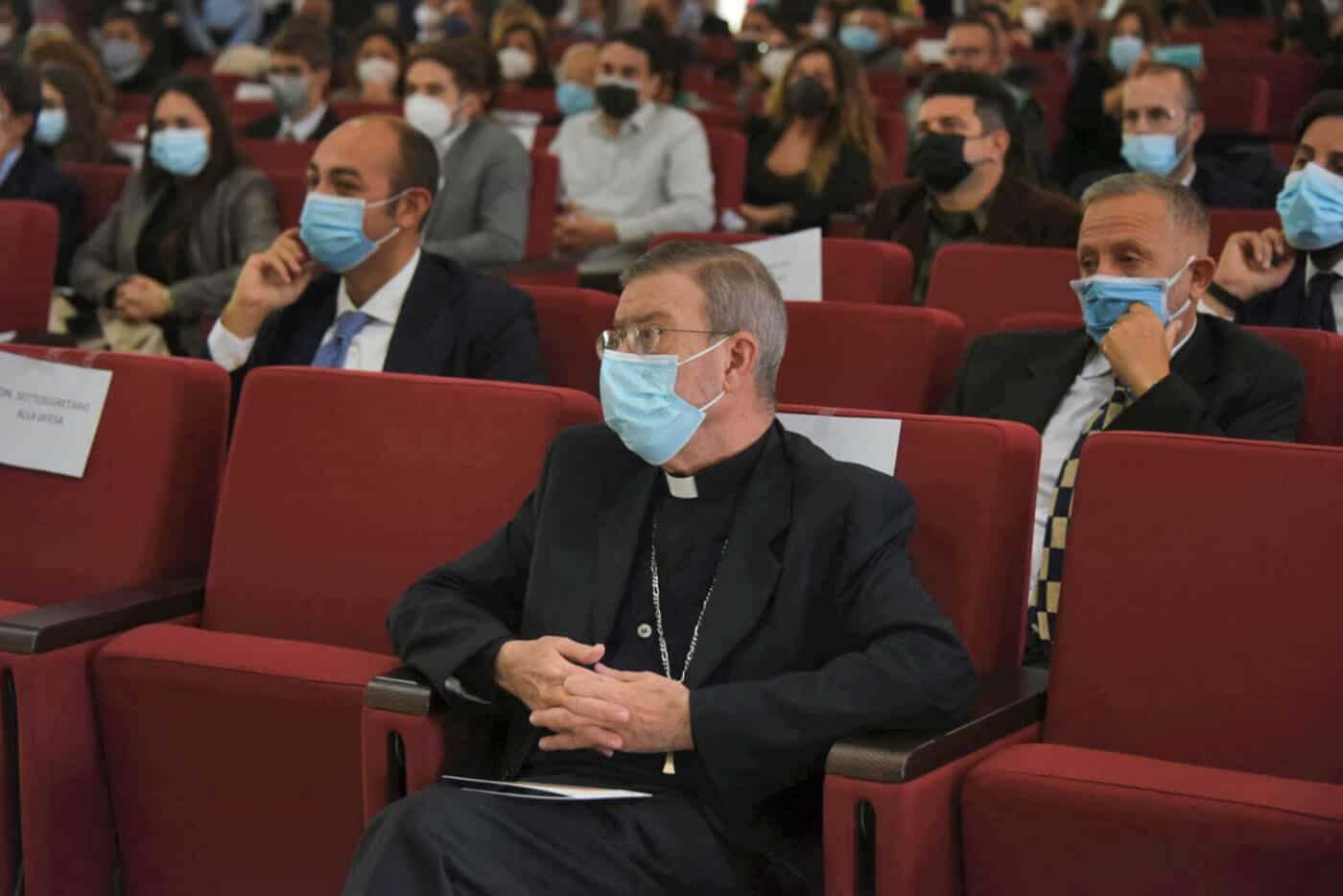 SPECIALE PREMIO - Monsignor Visco: "Ecco cosa rappresenta il Centro Fernandes per Castel Volturno"