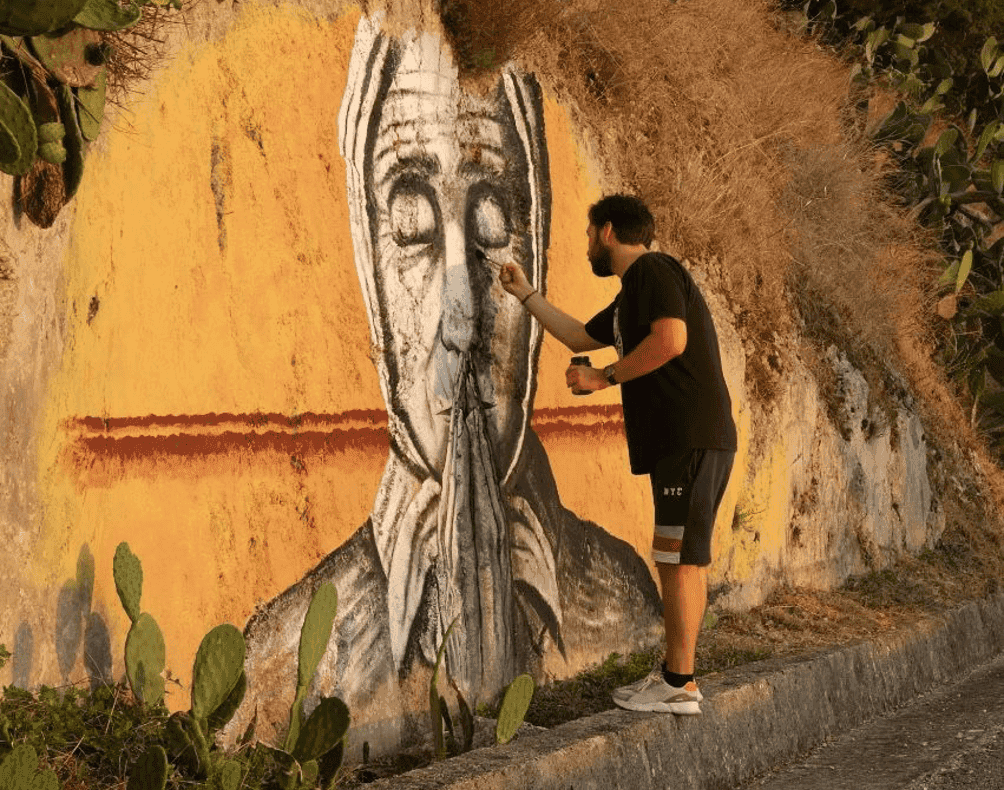 L'arte rupestre di Carlo Villano: i dipinti su roccia di Castel Morrone