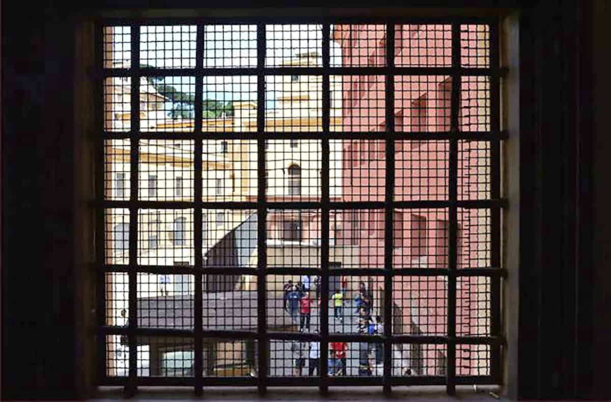 RUBRICA CARCERI. Il carcere non è il parcheggio della salute mentale