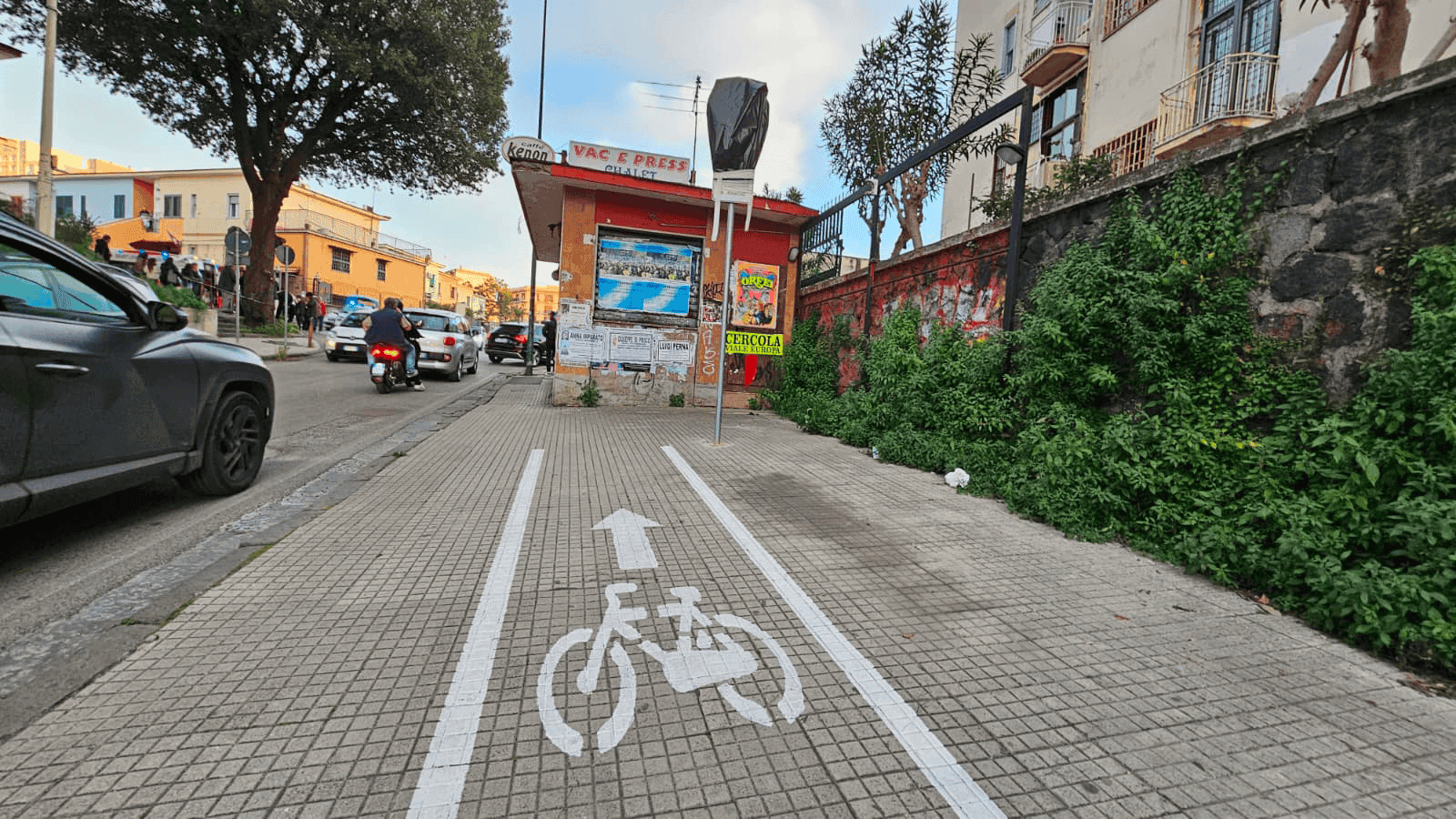 Il futuro urbano di Napoli Est è sospeso tra cantieri e attese
