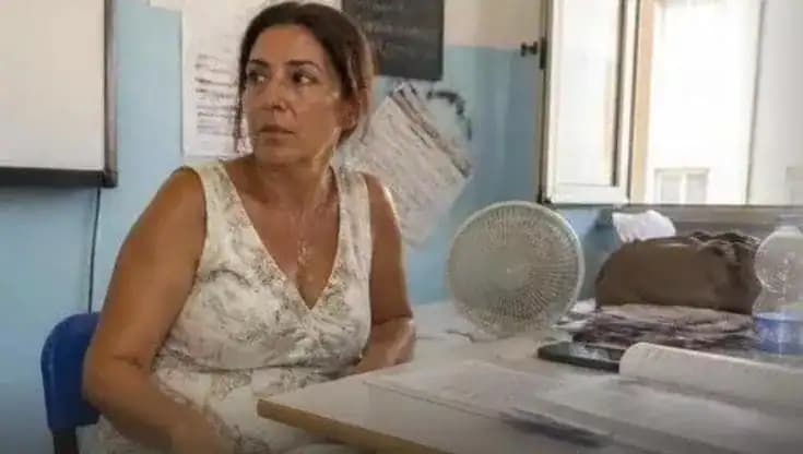 Caldo record in Italia: la proposta di posticipare l'inizio della scuola