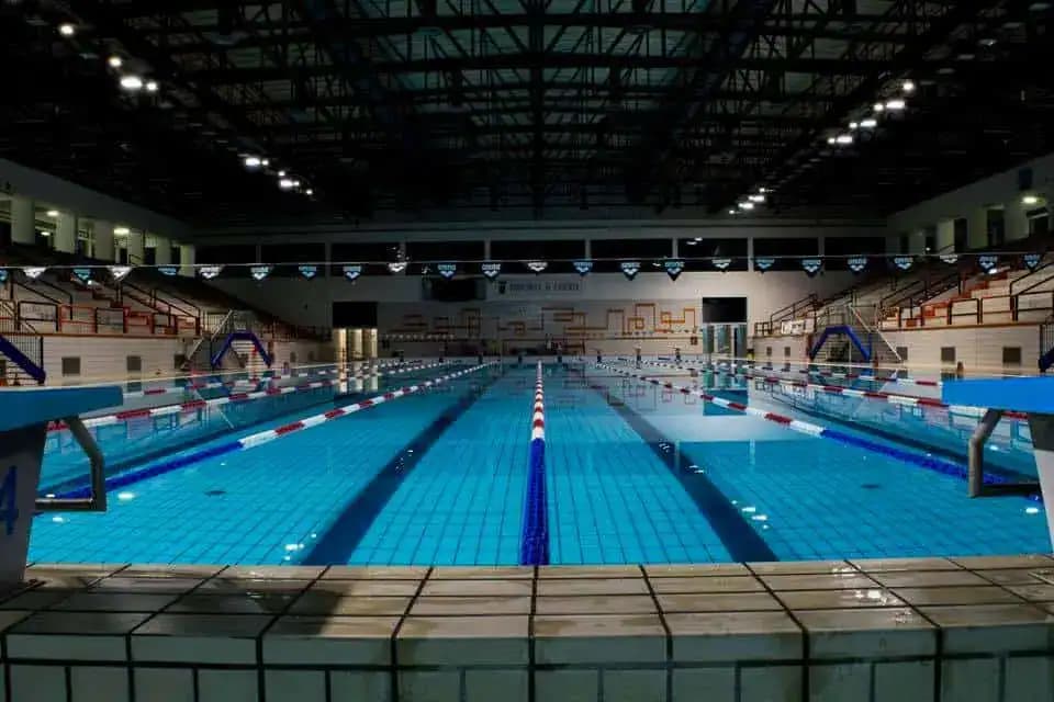 Lo Stadio del Nuoto di Caserta è ancora chiuso: il silenzio della Provincia