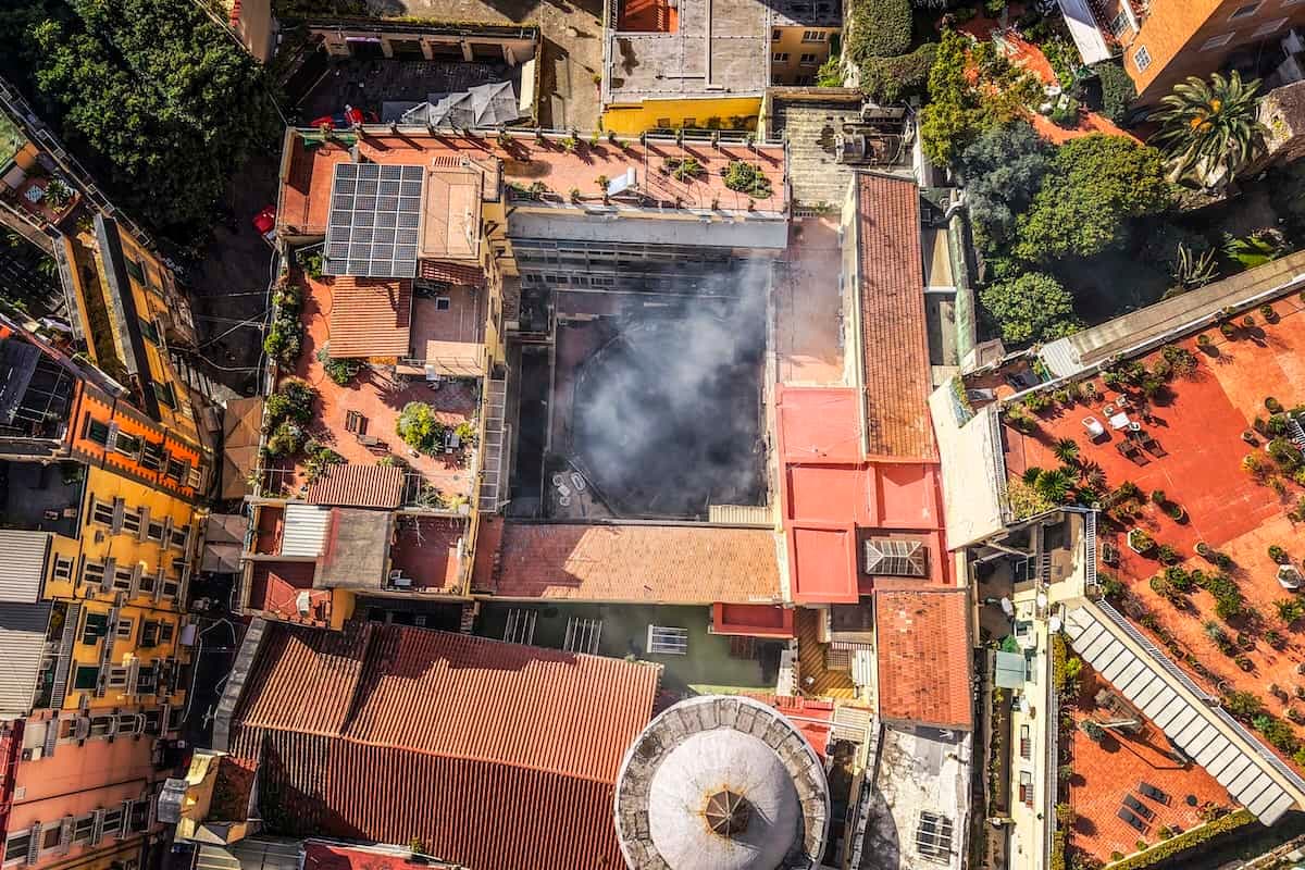 INTERVISTA. Teatro Sannazaro, dall'incendio alla nuova stagione: parla la direttrice artistica Lara Sansone